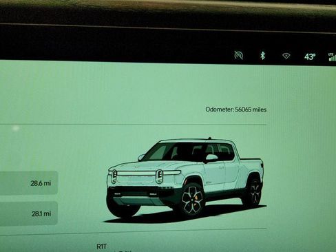 Used 2022 Rivian R1T Launch Edition image 15