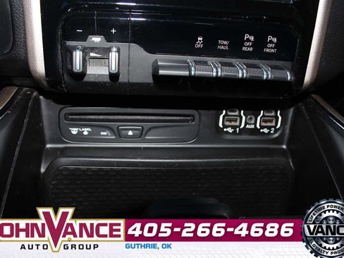 Used 2019 RAM 1500 Laramie image 40