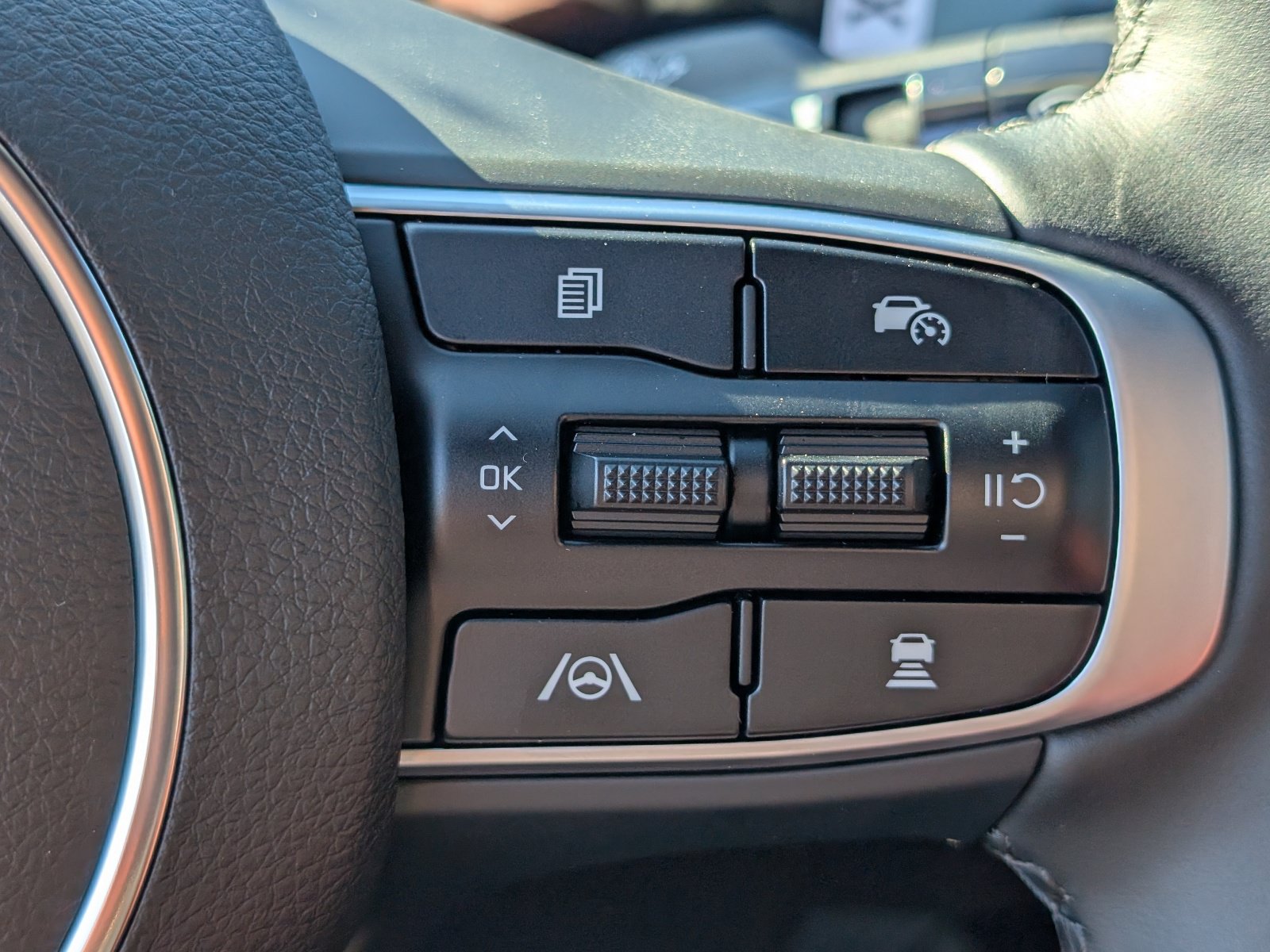 New 2027 Kia K5 GT-Line FWD image 21