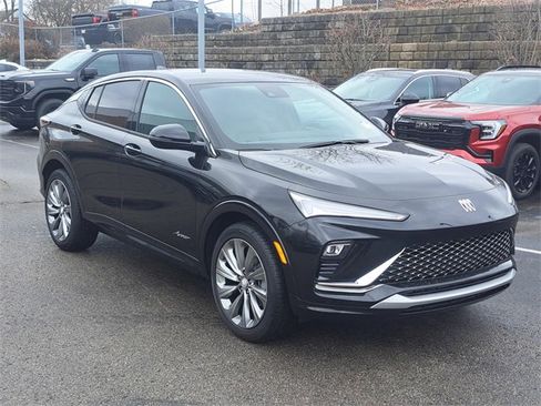 New 2026 Buick Envista Avenir image 3