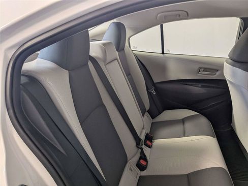 Used 2025 Toyota Corolla LE w/ Convenience Package FWD image 29