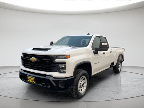 Used 2024 Chevrolet Silverado 3500 W/T w/ WT Convenience Package AWD/4WD image 7