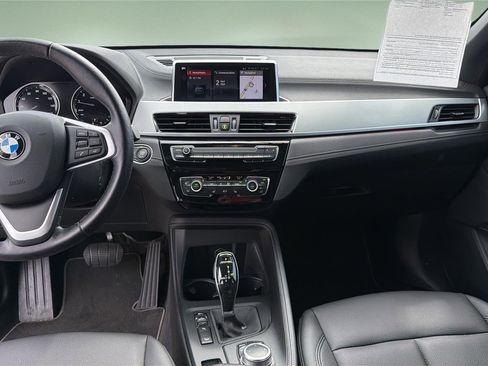 Used 2022 BMW X1 xDrive28i w/ Convenience Package image 9