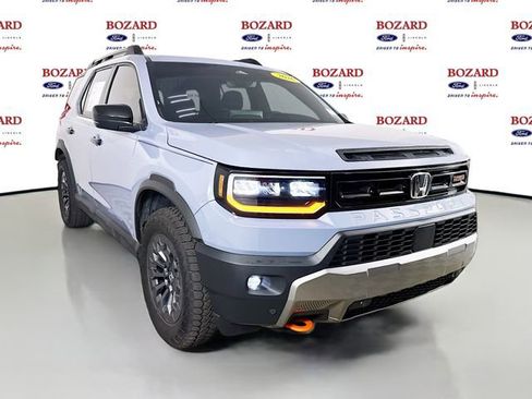 Used 2026 Honda Passport TrailSport image 1