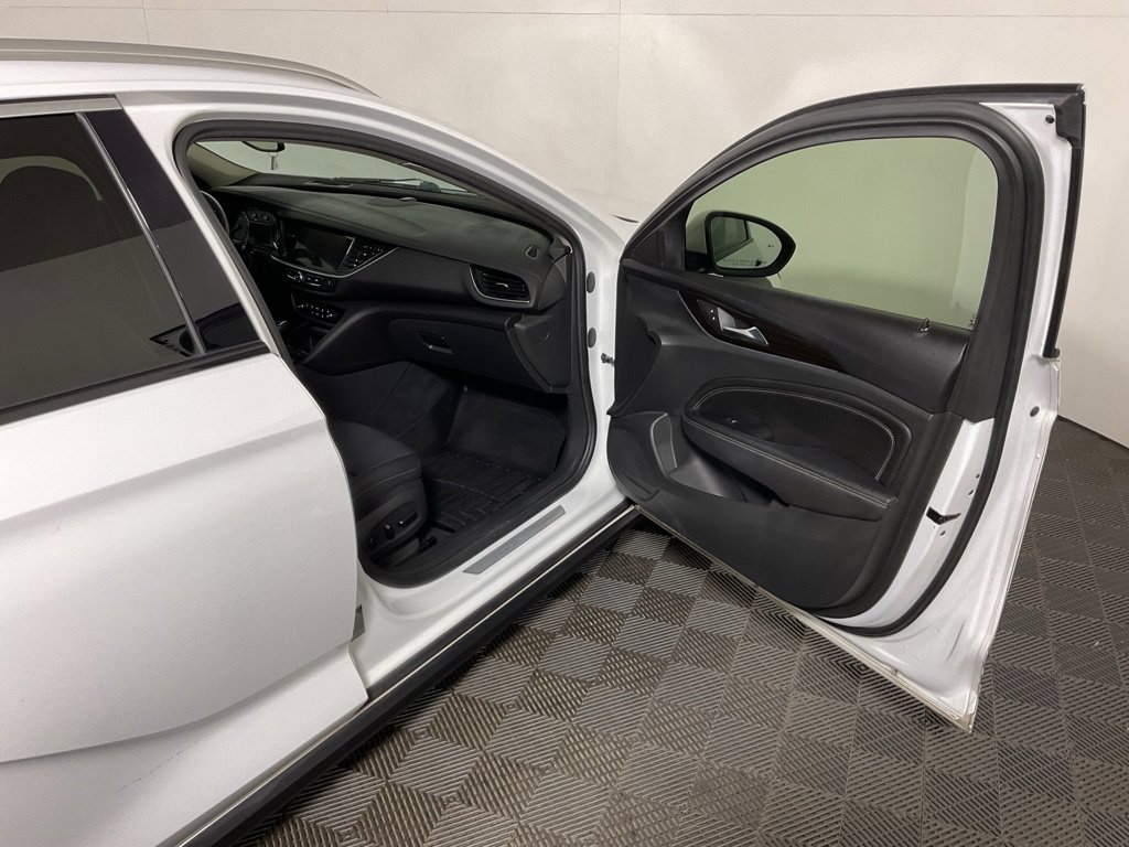 Used 2019 Buick Regal Essence w/ Driver Confidence Package I AWD/4WD image 35