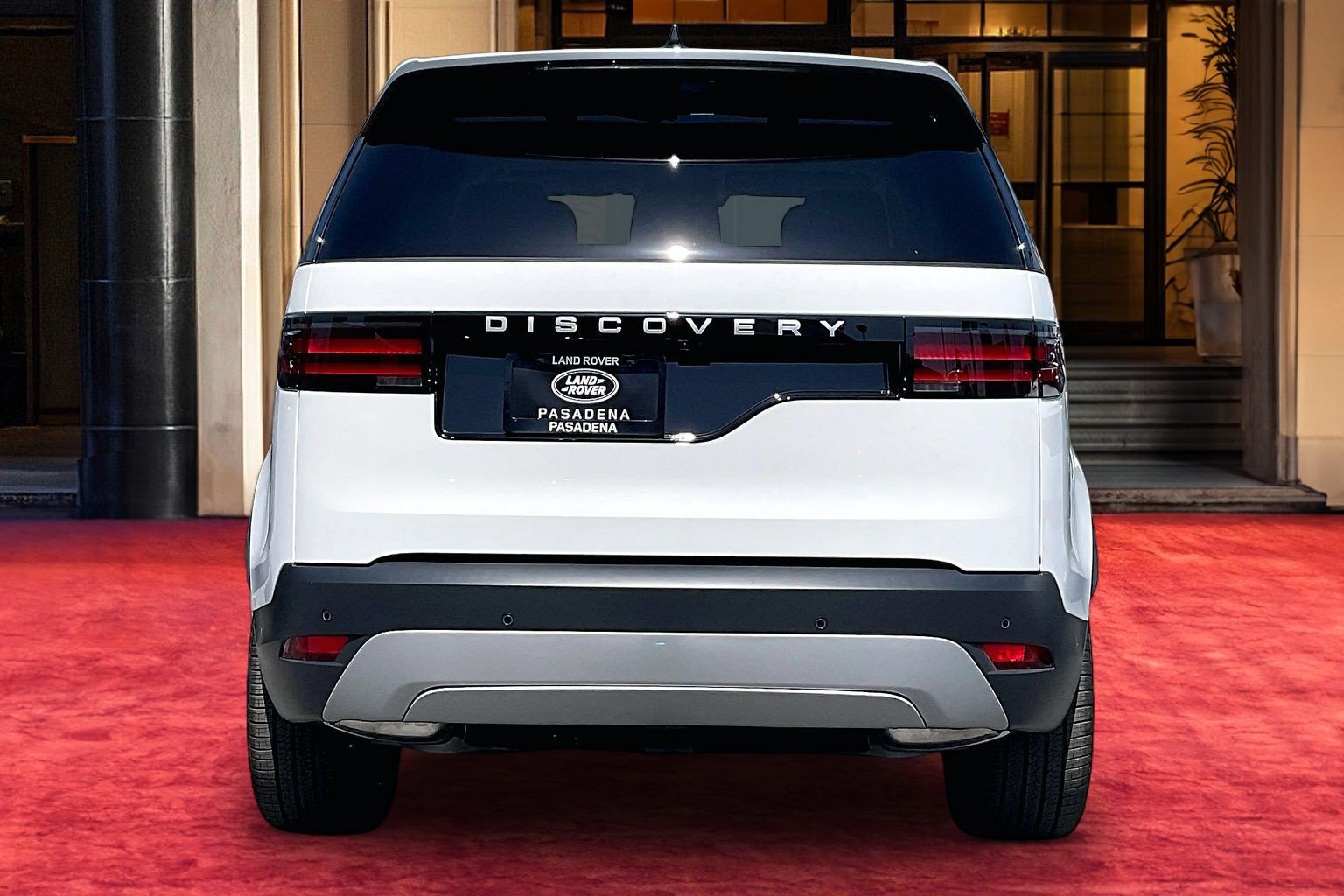 New 2026 Land Rover Discovery S AWD/4WD image 7