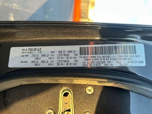 Used 2018 RAM 2500 Laramie w/ Convenience Group image 34