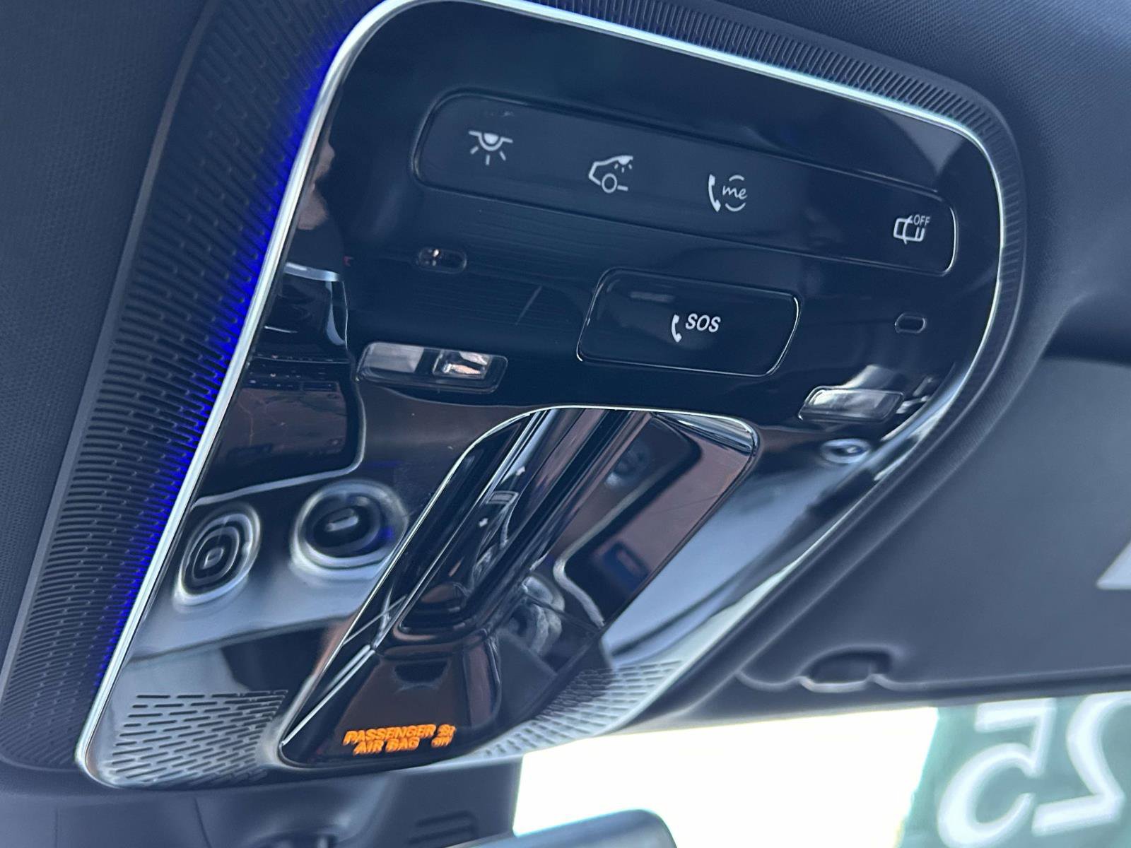 Certified 2025 Mercedes-Benz GLC 300 image 38