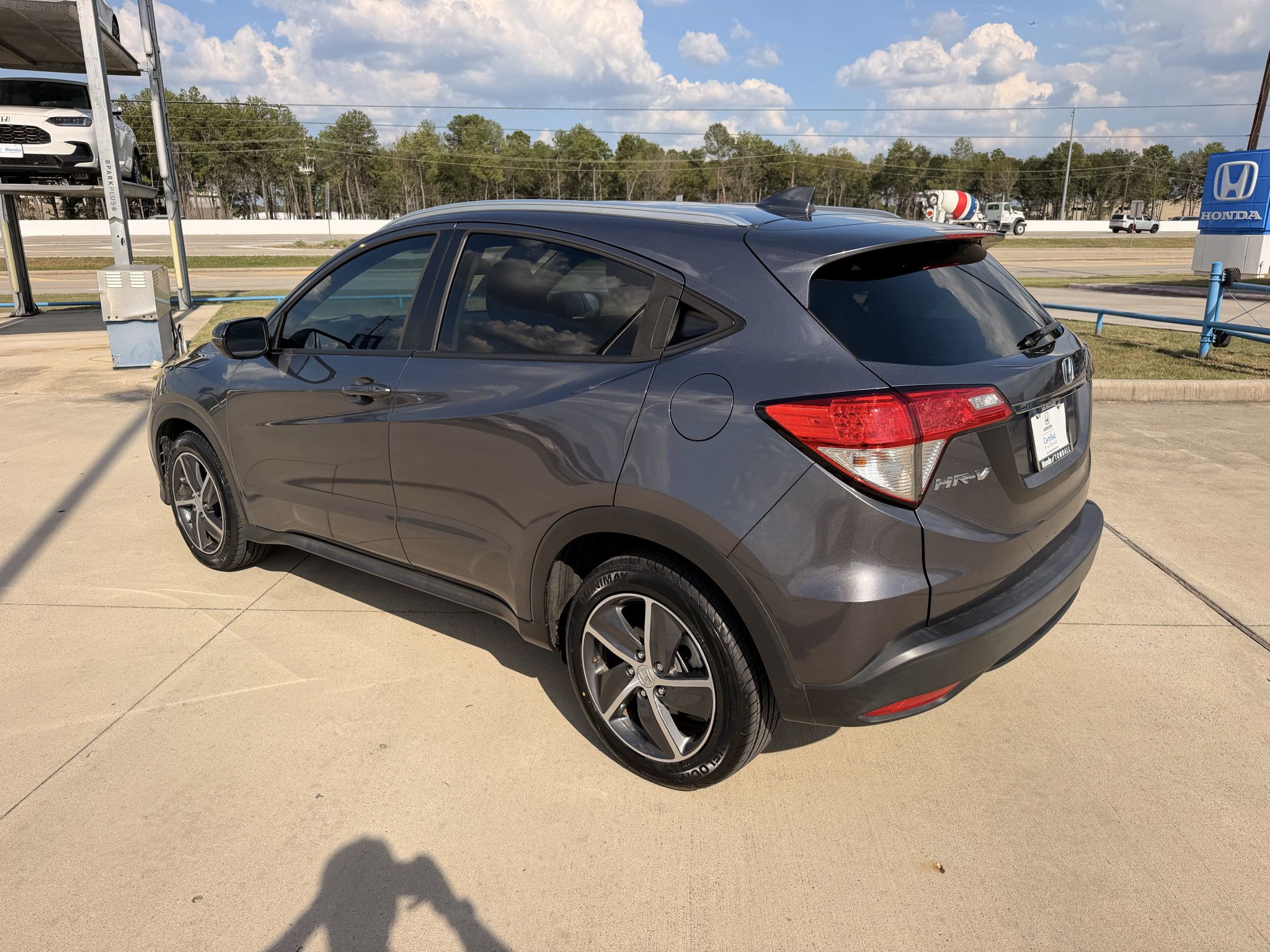 Certified 2021 Honda HR-V EX-L image 6