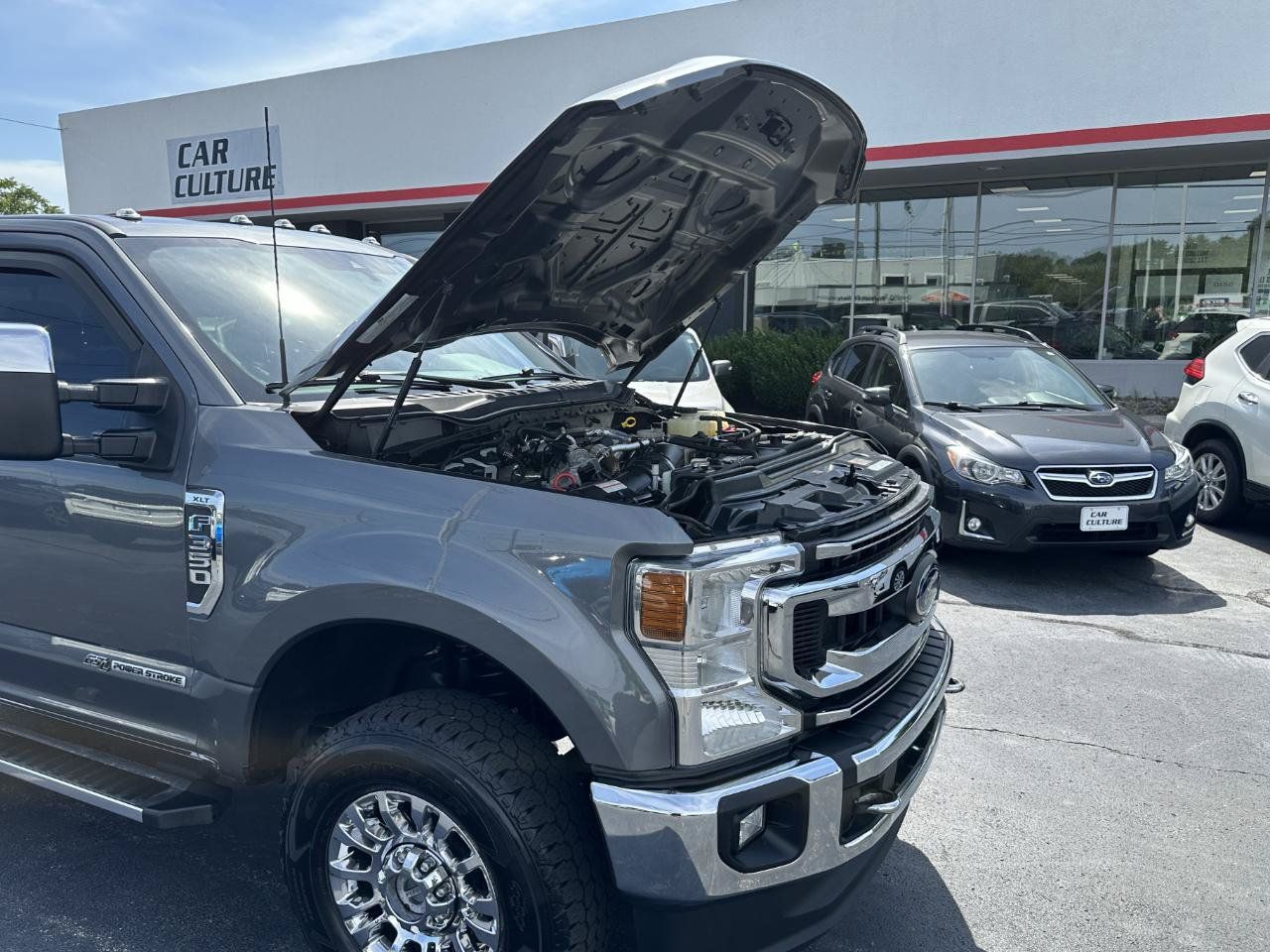 Used 2022 Ford F350 XLT w/ XLT Premium Package AWD/4WD image 19