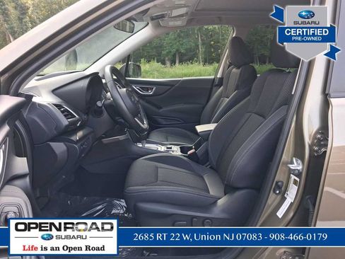 Certified 2023 Subaru Forester Premium AWD/4WD image 26