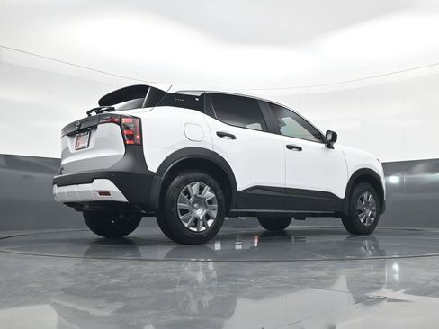 New 2026 Nissan Kicks S image 21