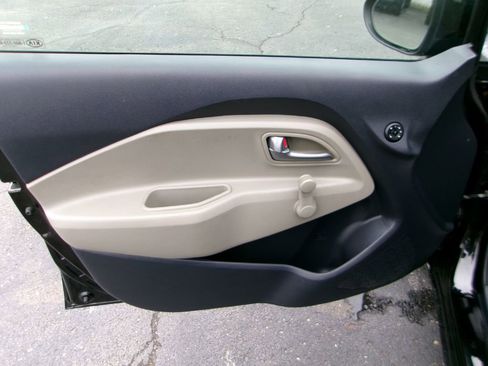 Used 2014 Kia Rio LX image 7