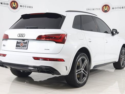 Used 2024 Audi Q5 e Premium Plus image 3
