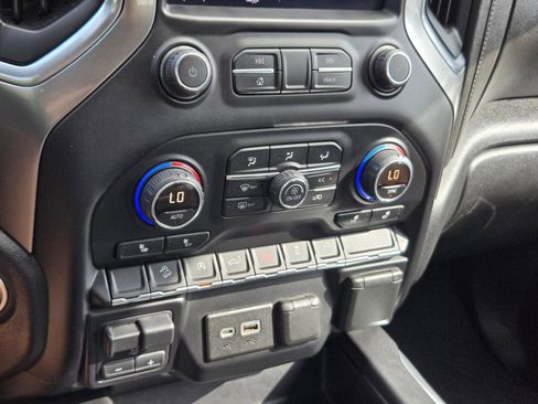 Used 2019 Chevrolet Silverado 1500 RST w/ All-Star Edition AWD/4WD image 16
