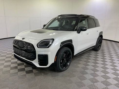 New 2026 MINI Cooper Countryman S image 2