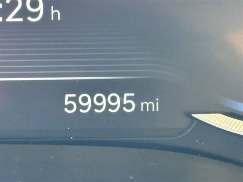 Used 2021 Genesis GV80 2.5T image 12