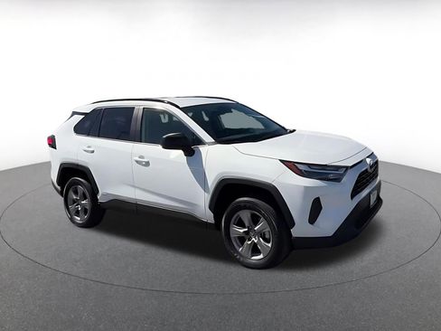 Used 2025 Toyota RAV4 LE image 2