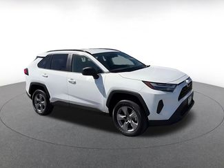 Used 2025 Toyota RAV4 LE video 2