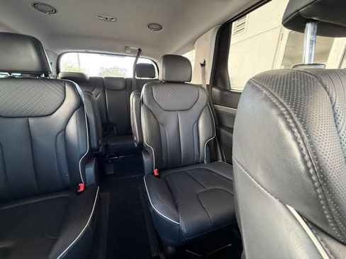 Used 2025 Hyundai Palisade SEL FWD image 46
