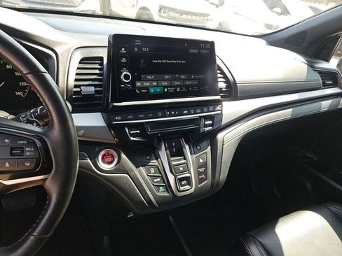 Used 2025 Honda Odyssey Sport-L image 19