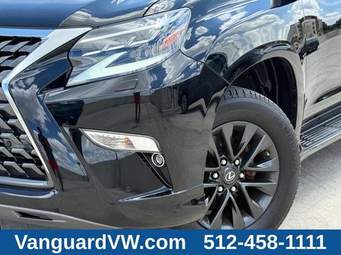 Used 2023 Lexus GX 460 Premium w/ Premium Plus Package AWD/4WD image 3
