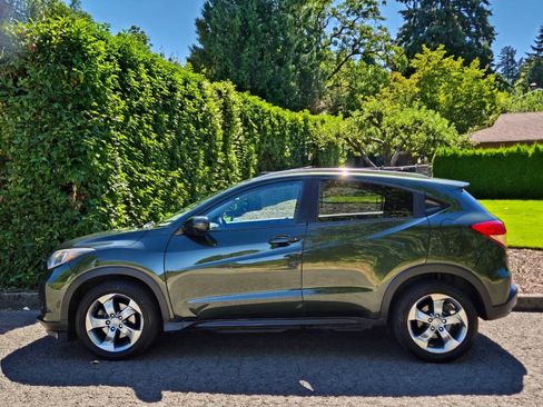 Used 2017 Honda HR-V EX-L image 5