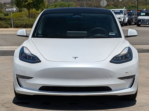 Used 2023 Tesla Model 3 Standard Range RWD image 2