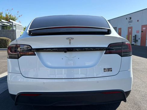 Used 2022 Tesla Model X Plaid AWD/4WD image 4