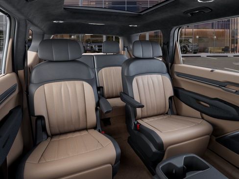 New 2026 Kia EV9 GT-Line image 16