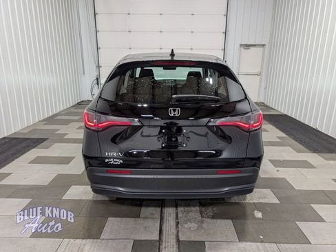 Used 2025 Honda HR-V LX image 3