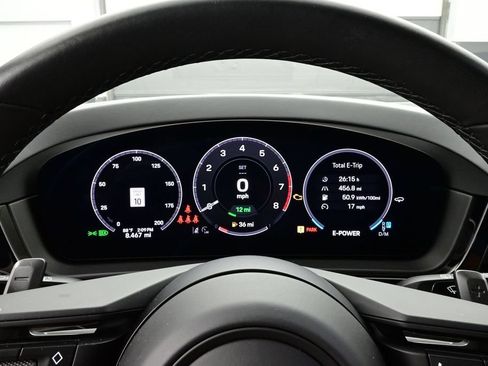 Certified 2026 Porsche Cayenne S AWD/4WD image 9