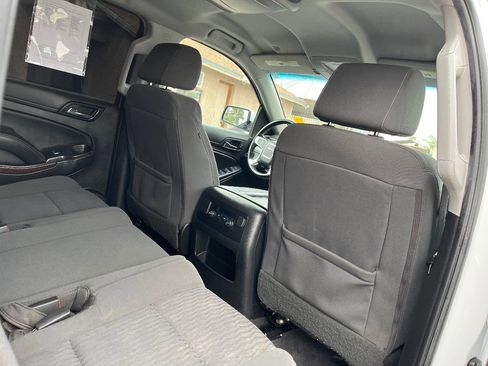 Used 2019 GMC Yukon XL SLE w/ SLE Value Package image 33