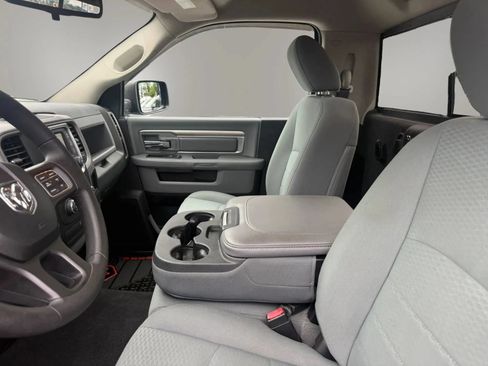Used 2015 RAM 1500 Express w/ Black Ram 1500 Express Group AWD/4WD image 18