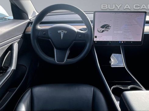 Used 2020 Tesla Model 3 Long Range image 5