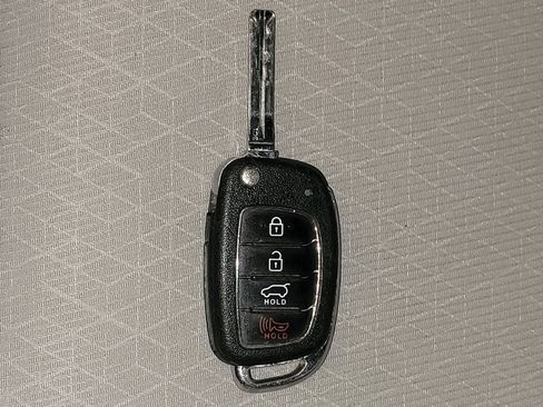 Used 2018 Hyundai Tucson SEL w/ Cargo Package FWD image 32