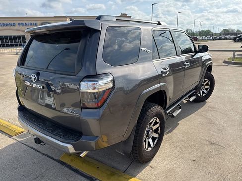 Used 2019 Toyota 4Runner TRD Off-Road Premium image 11