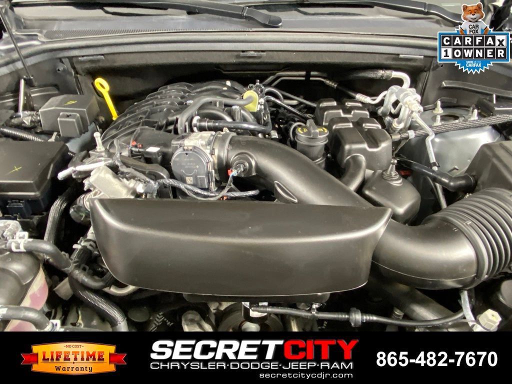 Used 2025 Dodge Durango GT AWD/4WD image 35