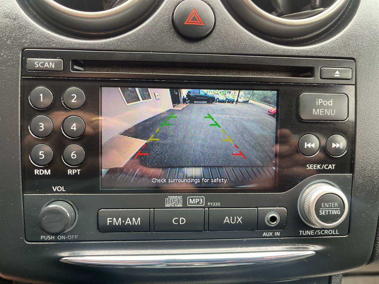 Used 2011 Nissan Rogue SV AWD/4WD image 17