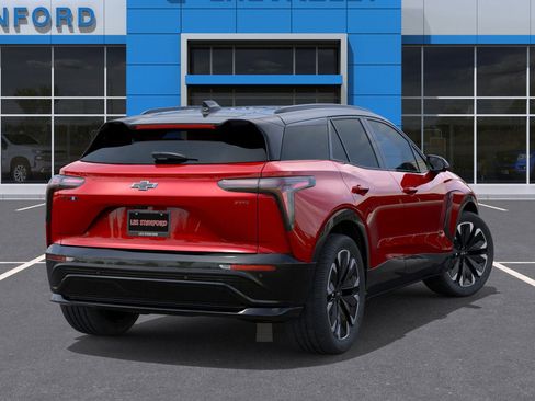 New 2025 Chevrolet Blazer EV RS image 4