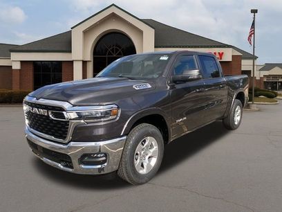 New 2025 RAM 1500 4x4 Crew Cab