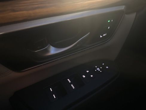 Used 2017 Honda CR-V EX-L image 17