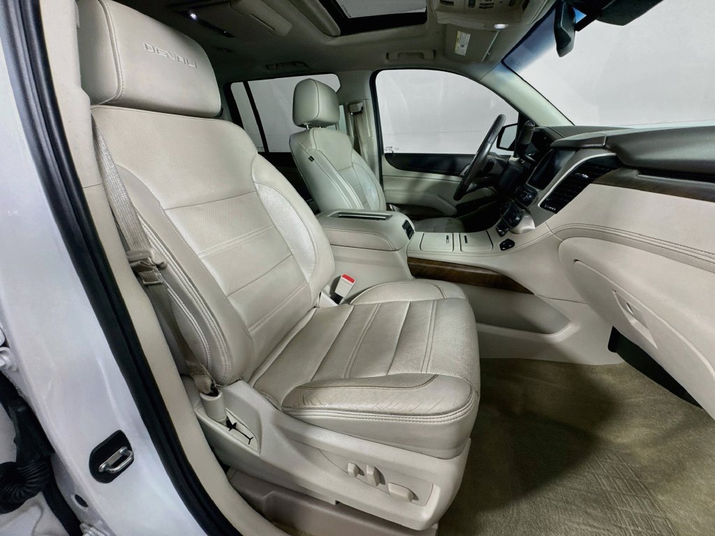 Used 2018 GMC Yukon XL Denali w/ Open Road Package AWD/4WD image 39