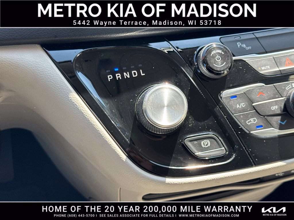 Used 2018 Chrysler Pacifica Touring Plus FWD image 26