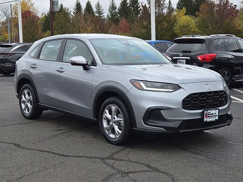 Certified 2023 Honda HR-V LX image 4