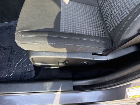 Used 2021 Dodge Charger GT w/ Blacktop Package image 19