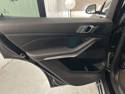 Used 2019 BMW X5 xDrive40i w/ Convenience Package image 35