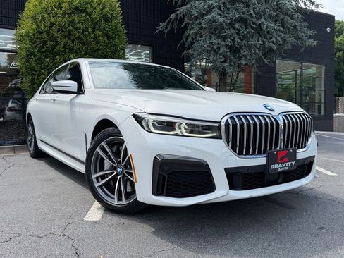 Used 2021 BMW 750i xDrive w/ M Sport Package AWD/4WD image 8