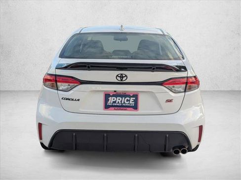 Used 2024 Toyota Corolla SE FWD image 6