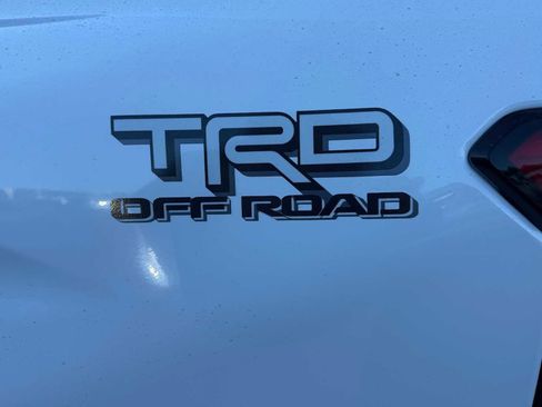 New 2025 Toyota Tacoma TRD Off-Road image 6